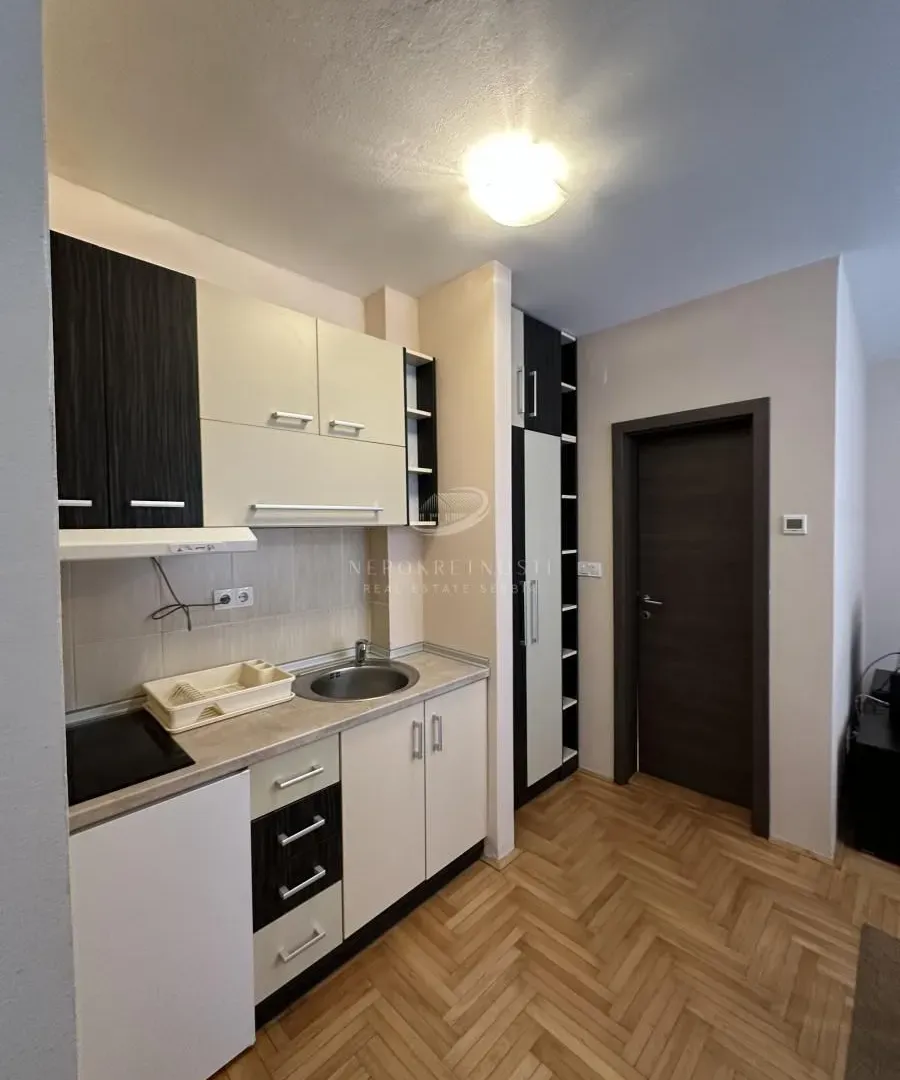 Prodaja, jednosoban stan, 27m², Kraljevi Čardaci, Kopaonik