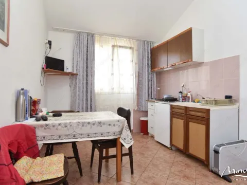 Prodaja, kuća, 221m², Budva, Crna Gora - image 5