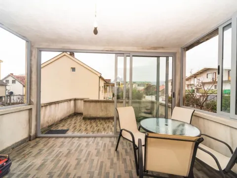 Prodaja, dvosoban stan, 150m², Stari Aerodrom, Podgorica - image 10