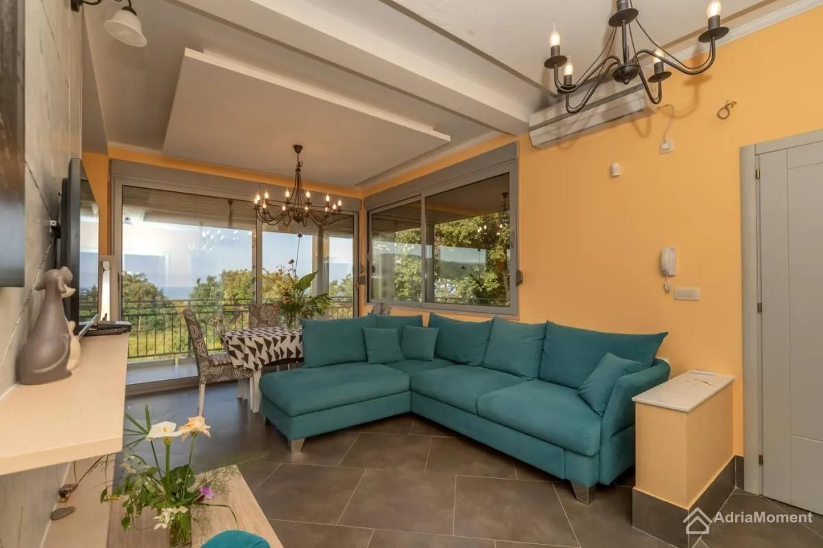 Sale, house, 274m², Buljarica, Budva