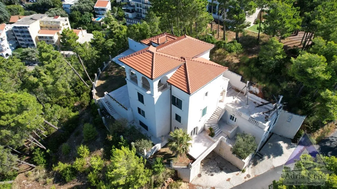 Sale, house, 805m², Sveti Stefan, Budva