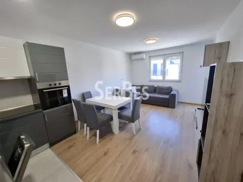 Izdavanje, četvorosoban stan, 69m², Adice, Novi Sad Sve Podlokacije - image 3