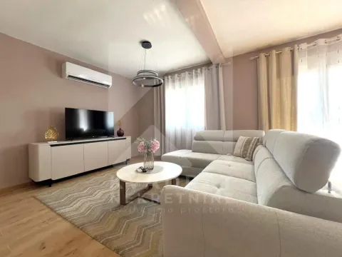 Rent, two bedroom apartment, 77m², Donja Gorica, Podgorica - image 3