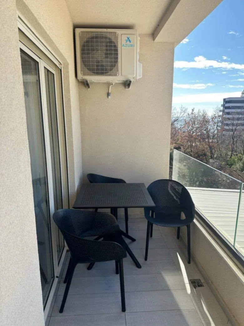 Prodaja, dvosoban stan, 63m², Budva, Crna Gora