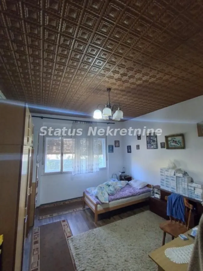 Prodaja, kuća, 185m², Futog, Novi Sad Sve Podlokacije