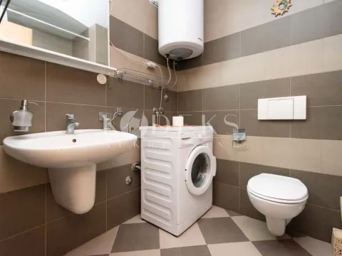Izdavanje, garsonjera, 30m², Tuški Put, Podgorica - image 4