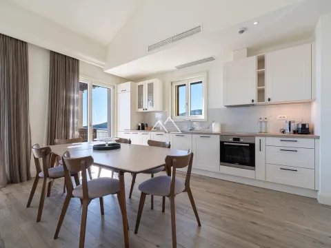 Prodaja, dvosoban stan, 113m², Luštica Bay, Tivat - image 7