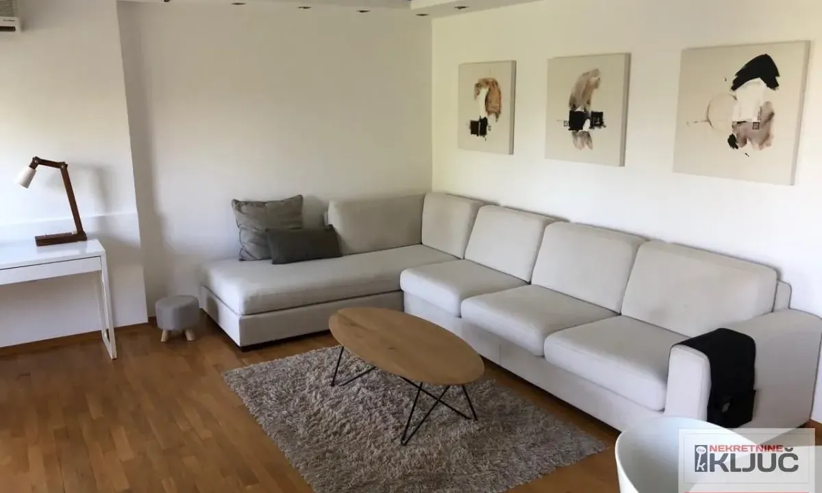 Izdavanje, trosoban stan, 90m², Liman 3, Novi Sad Sve Podlokacije