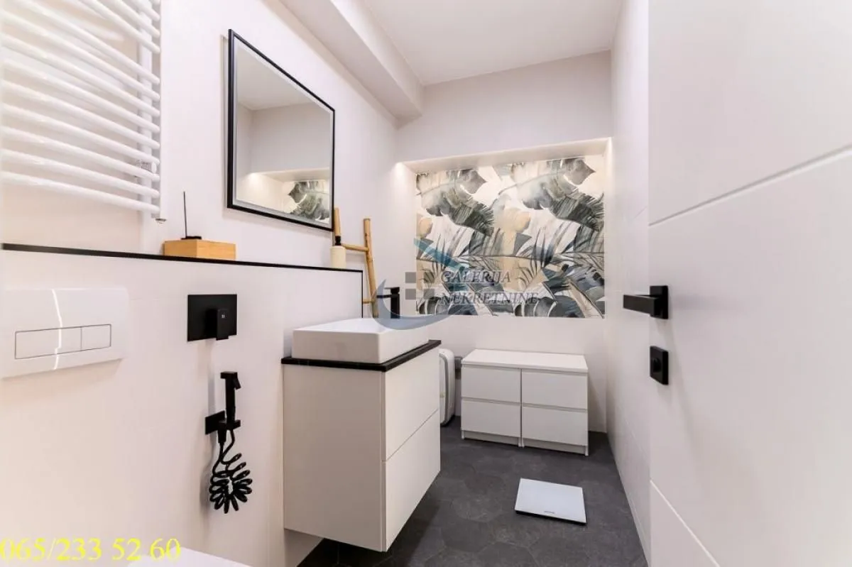Sale, three bedroom apartment, 74m², Višnjička Banja, Palilula Sve Podlokacije