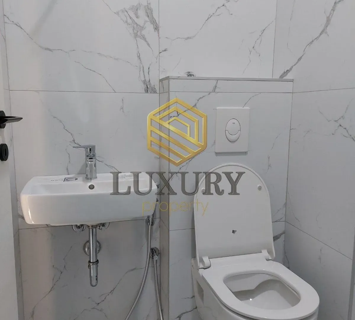 Prodaja, jednosoban stan, 41m², Stari Aerodrom, Podgorica