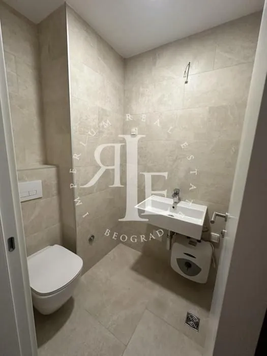 Prodaja, trosoban stan, 84m², Tošin bunar, Novi Beograd Sve Podlokacije