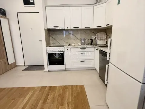 Rent, one bedroom apartment, 47m², Stari Aerodrom, Podgorica - image 6