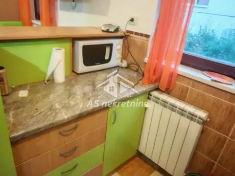 Izdavanje, dvosoban stan, 40m², Čukarica, Beograd - image 10