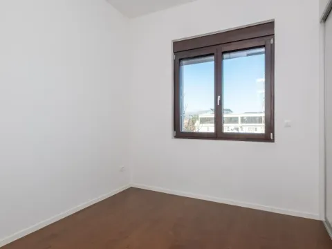 Prodaja, trosoban stan, 95m², Gornja Gorica, Podgorica - image 3