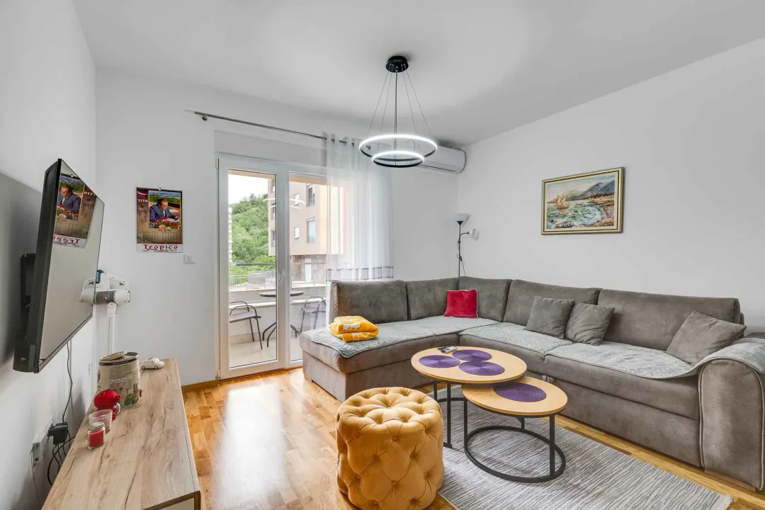 Sale, one bedroom apartment, 48m², Bečići, Budva