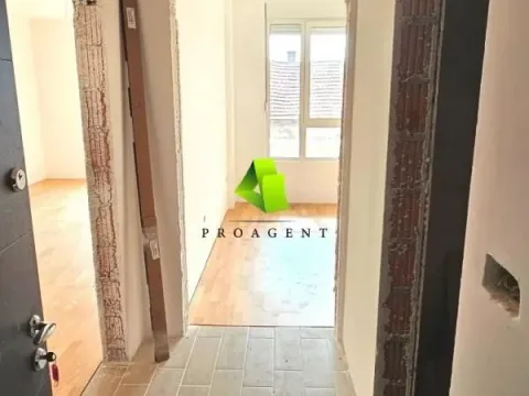 Sale, one bedroom apartment, 48m², Pantelej, Niš - image 5