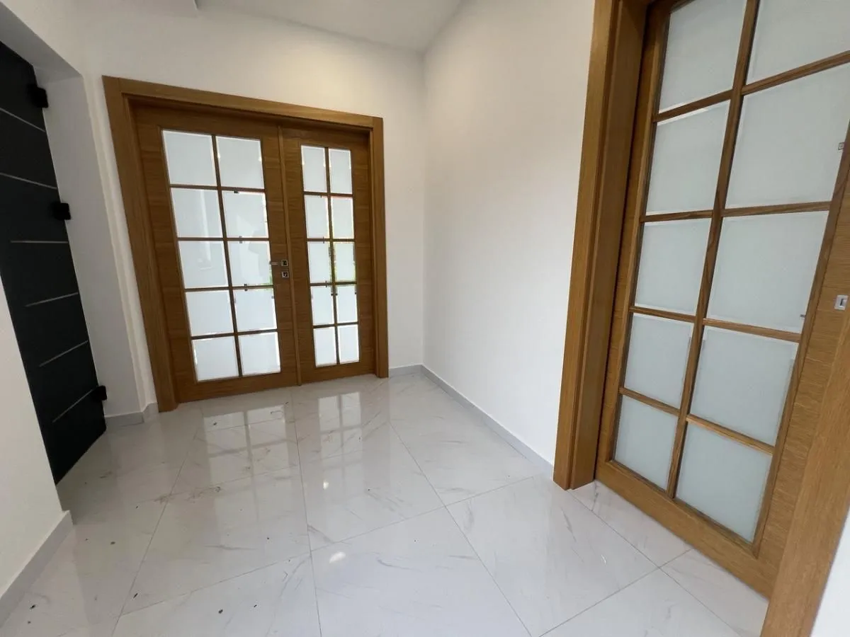 Prodaja, kuća, 181m², Petrovaradin, Novi Sad