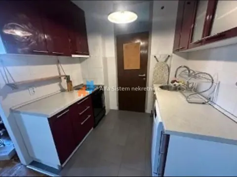 Izdavanje, trosoban stan, 74m², Tašmajdan, Palilula Sve Podlokacije - image 3