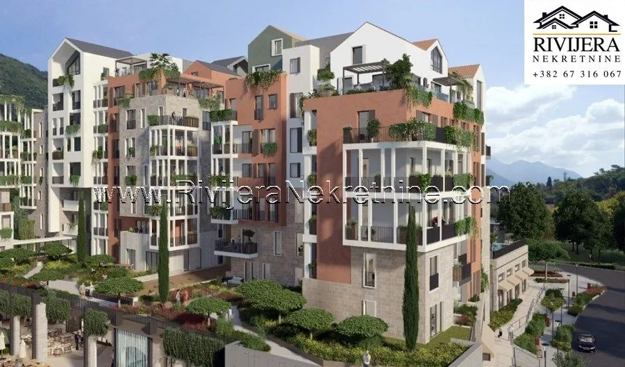 Prodaja, dvosoban stan, 179m², Centar, Tivat