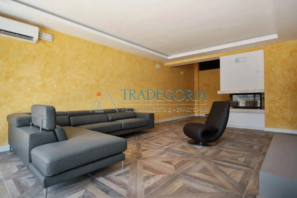 Prodaja, trosoban stan, 350m², Rafailovići, Budva