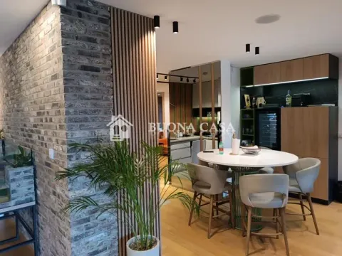 Prodaja, stan, 189m², Stari Grad, Beograd