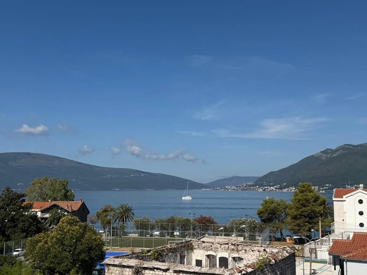 Prodaja, dvosoban stan, 50m², Donja Lastva, Tivat