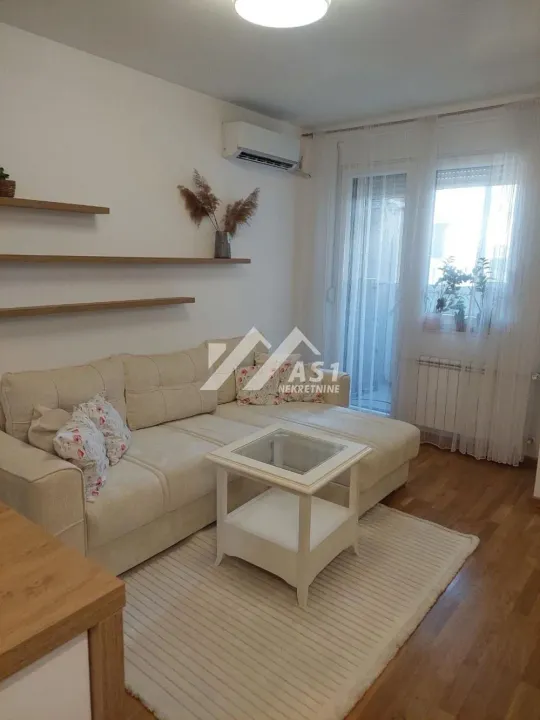 Rent, one bedroom apartment, 37m², Sajam, Novi Sad Sve Podlokacije