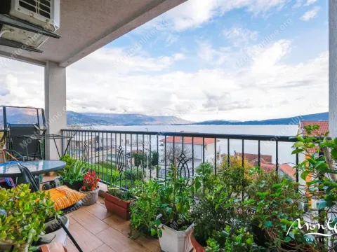 Sale, one bedroom apartment, 38m², Bijela, Herceg Novi