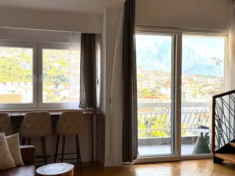 Sale, apartment, 68m², Tivat, Crna Gora - image 1