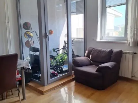 Prodaja, dvosoban stan, 44m², Stari Grad, Beograd - image 2