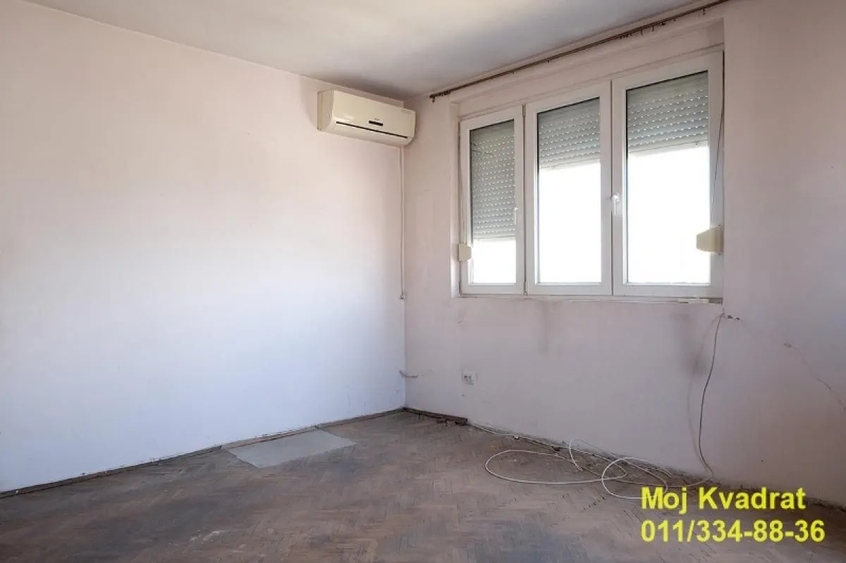 Prodaja, trosoban stan, 64m², Lion, Zvezdara Sve Podlokacije