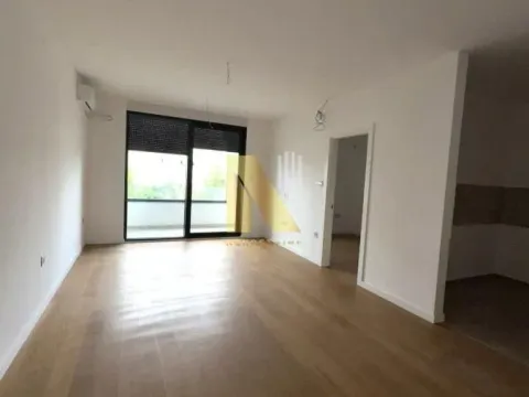 Prodaja, četvorosoban stan, 82m², Rotkvarija, Novi Sad Sve Podlokacije - image 2