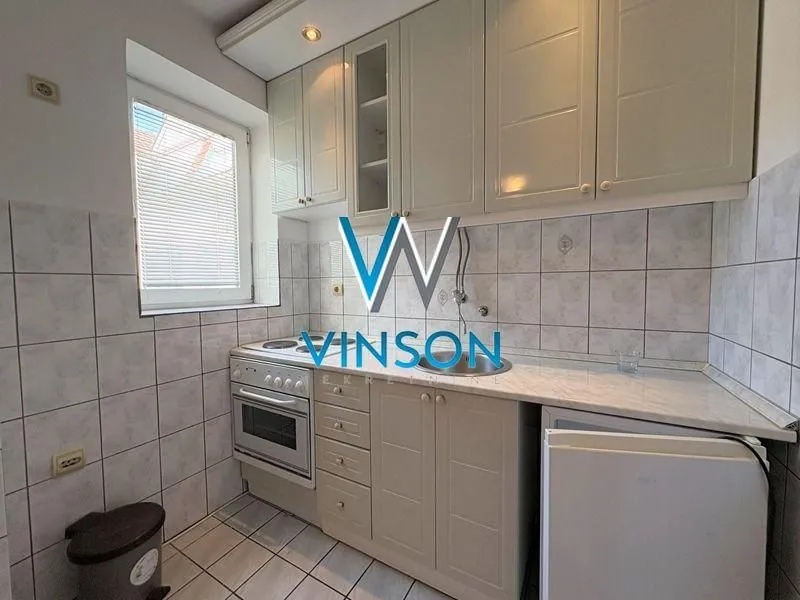 Izdavanje, jednosoban stan, 23m², Bulevar Oslobodjenja, Novi Sad Sve Podlokacije