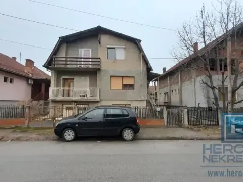 Sale, house, 310m², Tavrića obori, Jagodina - image 26