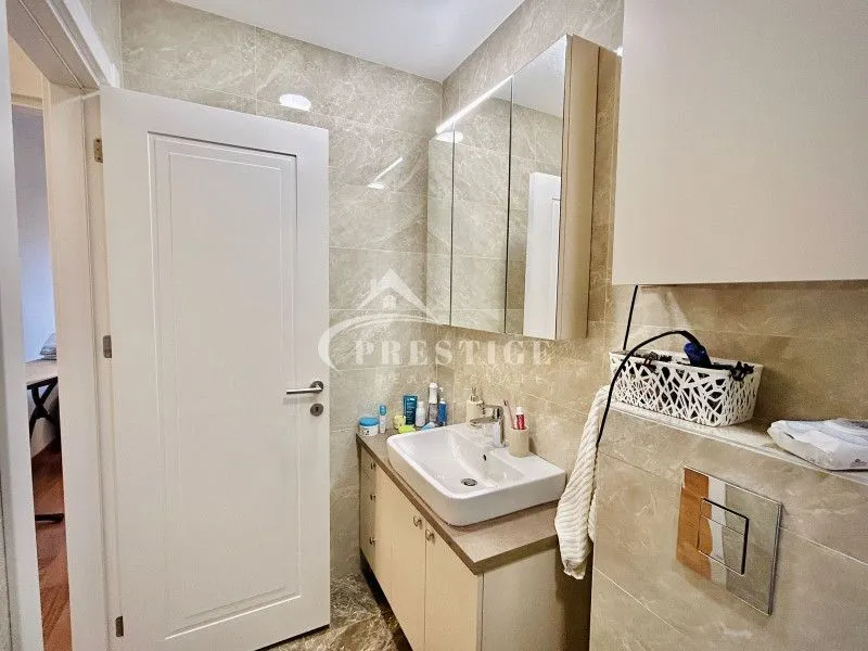 Prodaja, dvosoban stan, 70m², Tološi, Podgorica