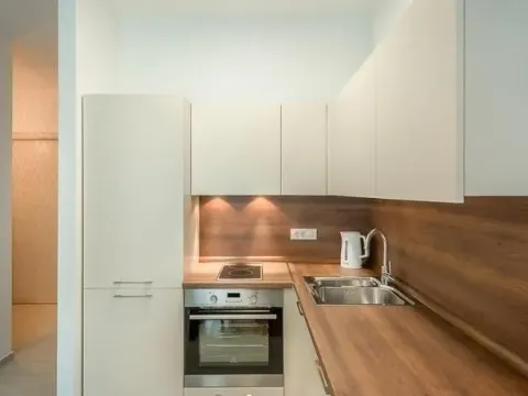 Sale, two bedroom apartment, 55m², Bečići, Budva - image 4