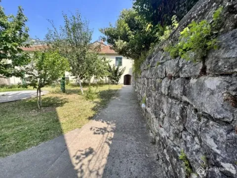 Prodaja, kuća, 300m², Risan, Kotor - image 4