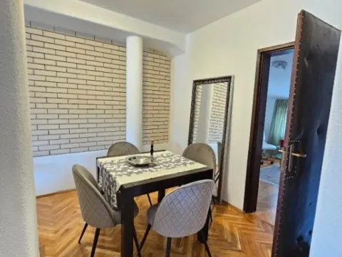 Prodaja, dvosoban stan, 75m², Centar, Podgorica - image 7