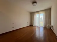 Rent, four bedroom apartment, 200m², Gorica C, Podgorica - image 10