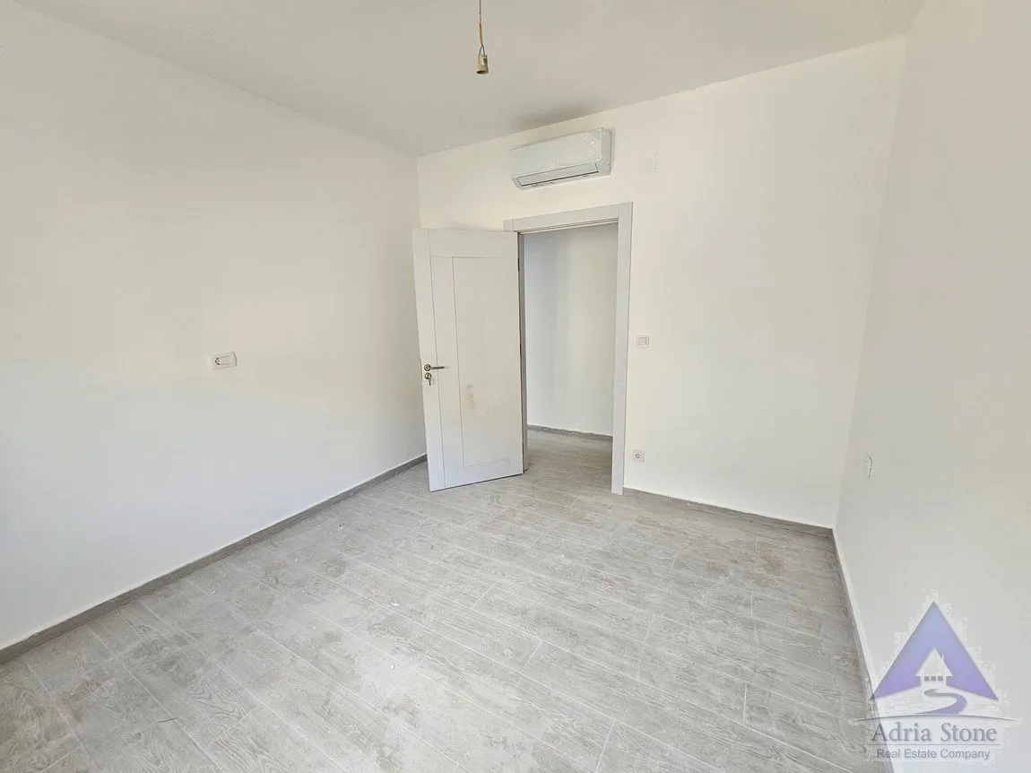 Sale, one bedroom apartment, 45m², Bečići, Budva