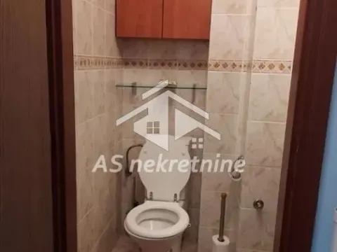 Izdavanje, četvorosoban stan, 115m², Hala Pionir, Palilula Sve Podlokacije - image 18