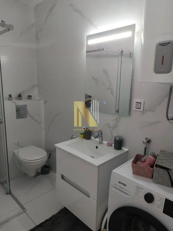Izdavanje, jednosoban stan, 37m², Bulevar patrijarha Pavla, Novi Sad Sve Podlokacije