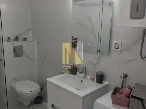 Izdavanje, jednosoban stan, 37m², Bulevar patrijarha Pavla, Novi Sad Sve Podlokacije - image 7
