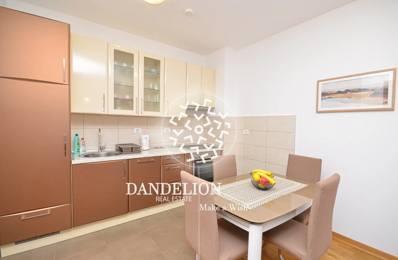 Izdavanje, jednosoban stan, 54m², City Kvart, Podgorica