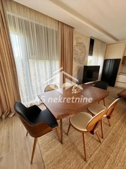 Rent, apartment, 170m², Senjak, Beograd