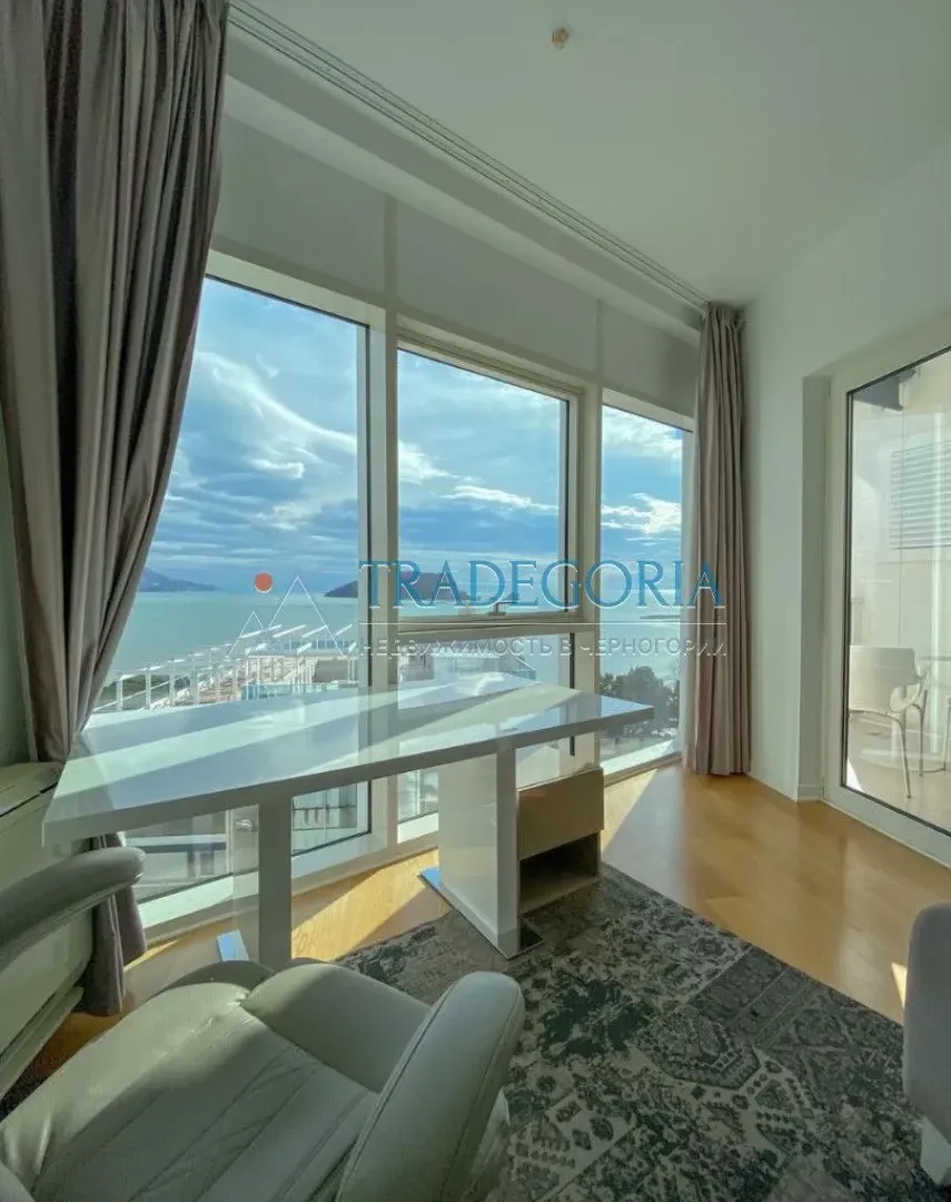Prodaja, dvosoban stan, 77m², Budva, Crna Gora