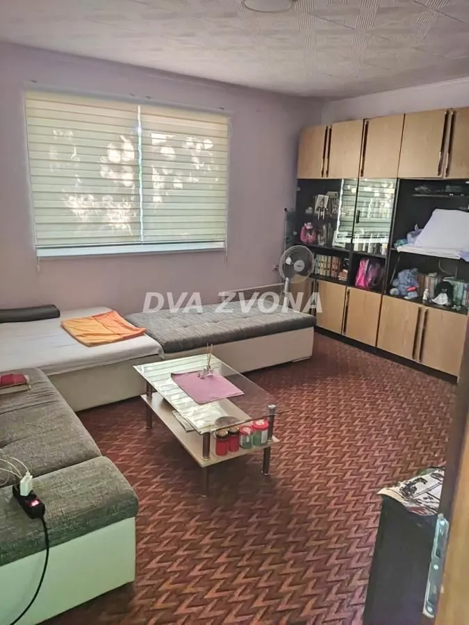 Prodaja, kuća, 146m², Novi Bečej, Zrenjanin
