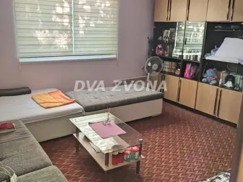 Prodaja, kuća, 146m², Novi Bečej, Zrenjanin - image 10