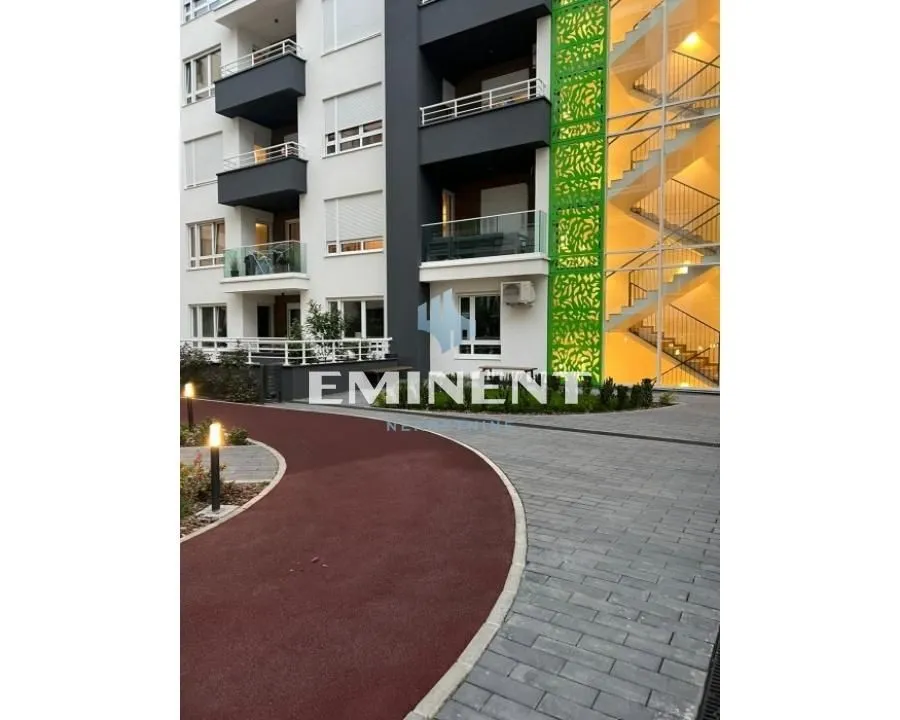 Izdavanje, dvosoban stan, 58m², Novi Beograd Blok 65, Novi Beograd Sve Podlokacije
