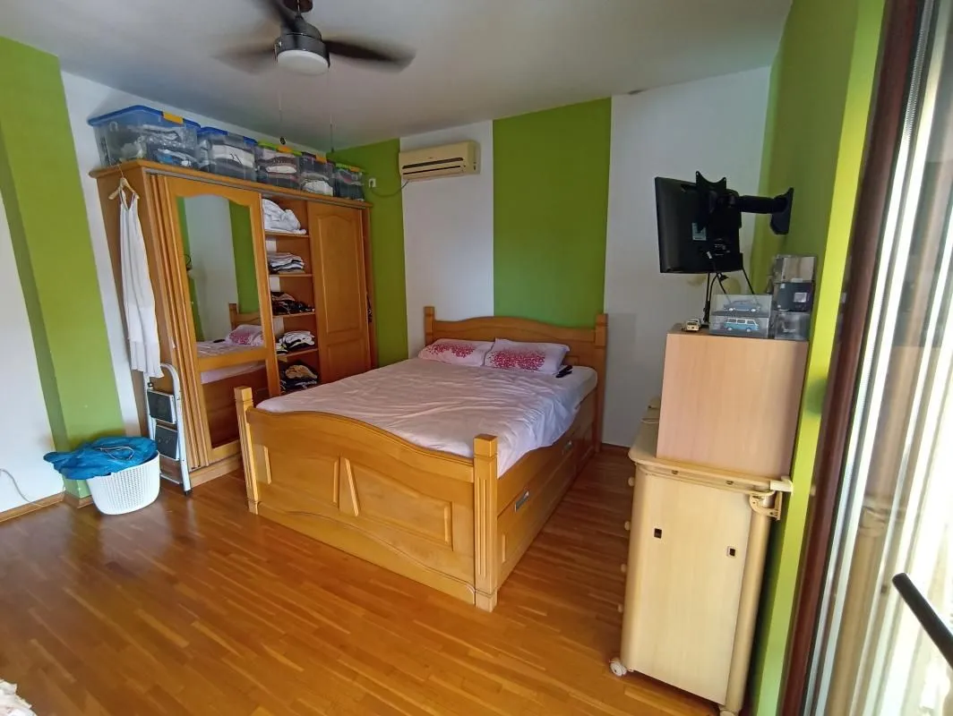 Sale, house, 617m², Šušanj, Bar